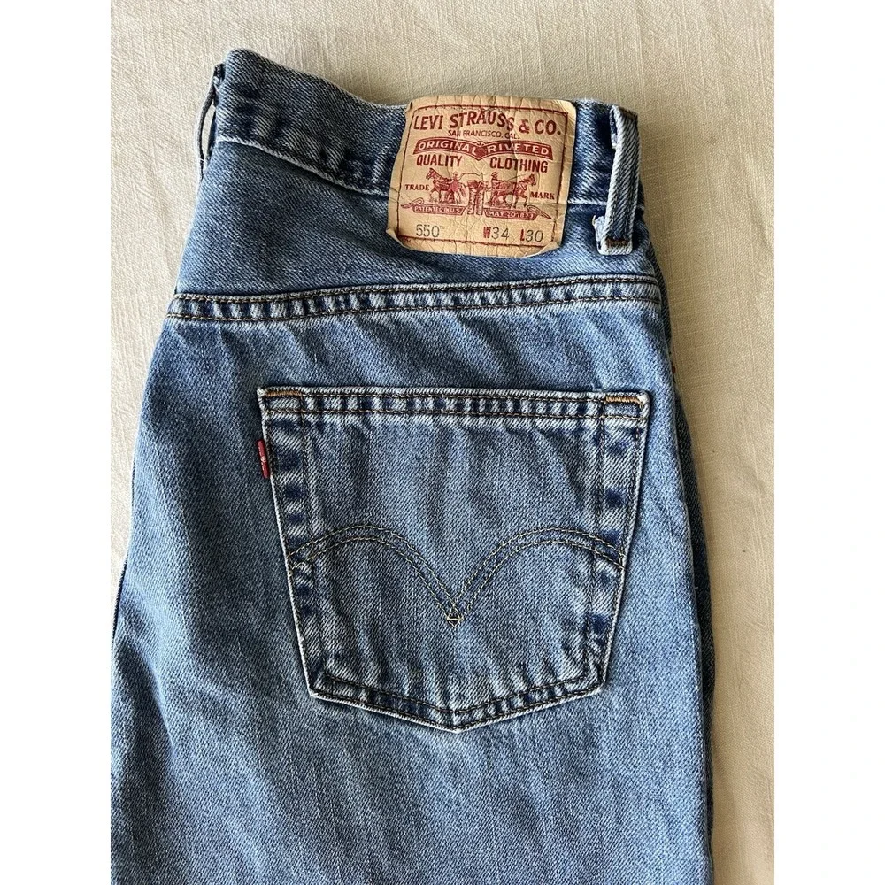 Levi's 550 Relaxed Fit Made in USA Jeans W34 L30 100% Cotton Medium Wash